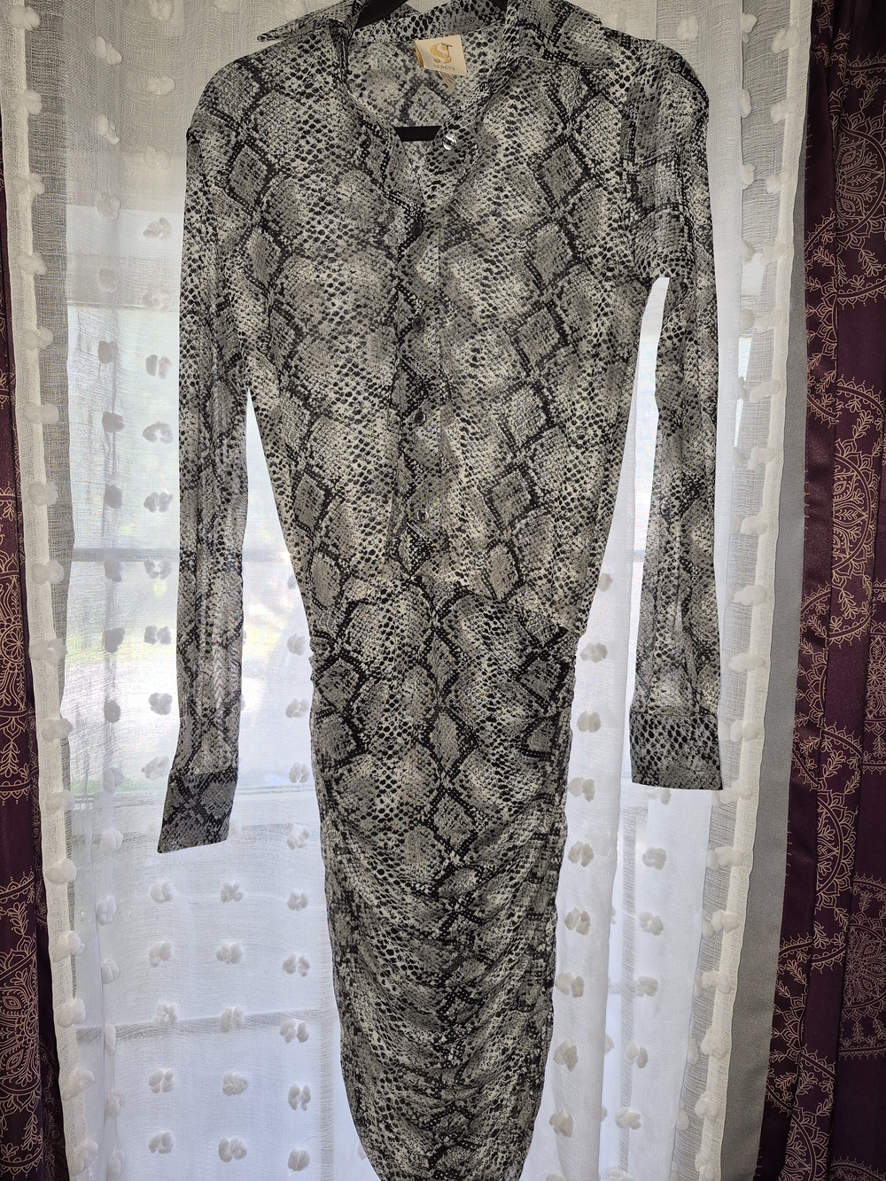 S by Serena Black & White Snake-Print Long Sleeve Bodycon Dress